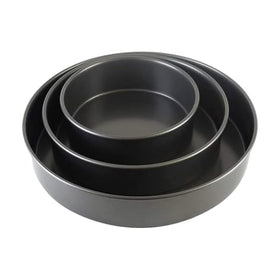 Chicago Metallic Professional 6-inch round cake pan with even heat distribution for stable layers.