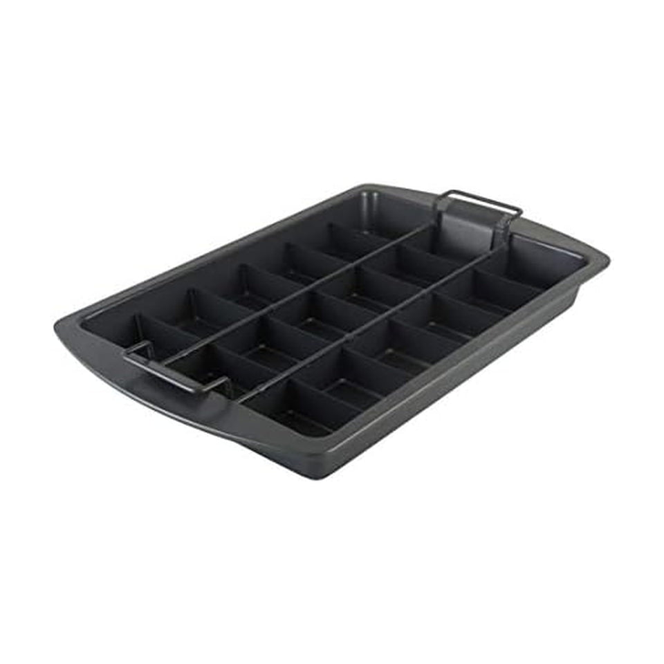 Chicago Metallic Slice Solutions brownie pan showing 9x13 baking area for uniform pieces.