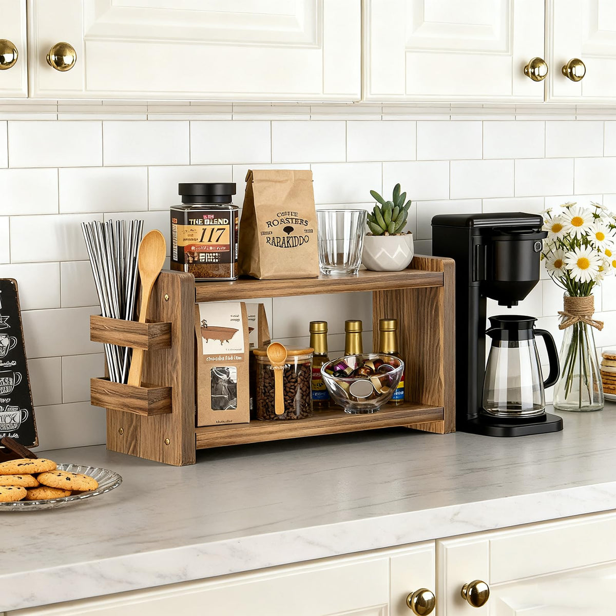 Chilinii straw holder area keeps stirring sticks neat and easy to grab.