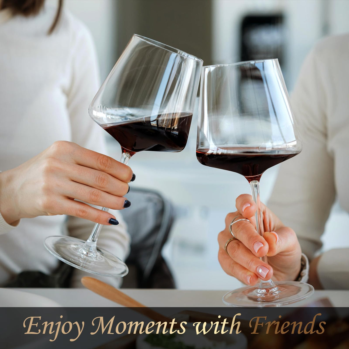 Chouggo wedding and anniversary gatherings feel elevated with these crystal wine glasses.