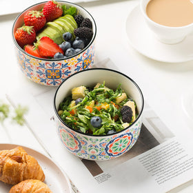 Chubacoo dishwasher-safe ceramic bowls with lids for easy cleanup.