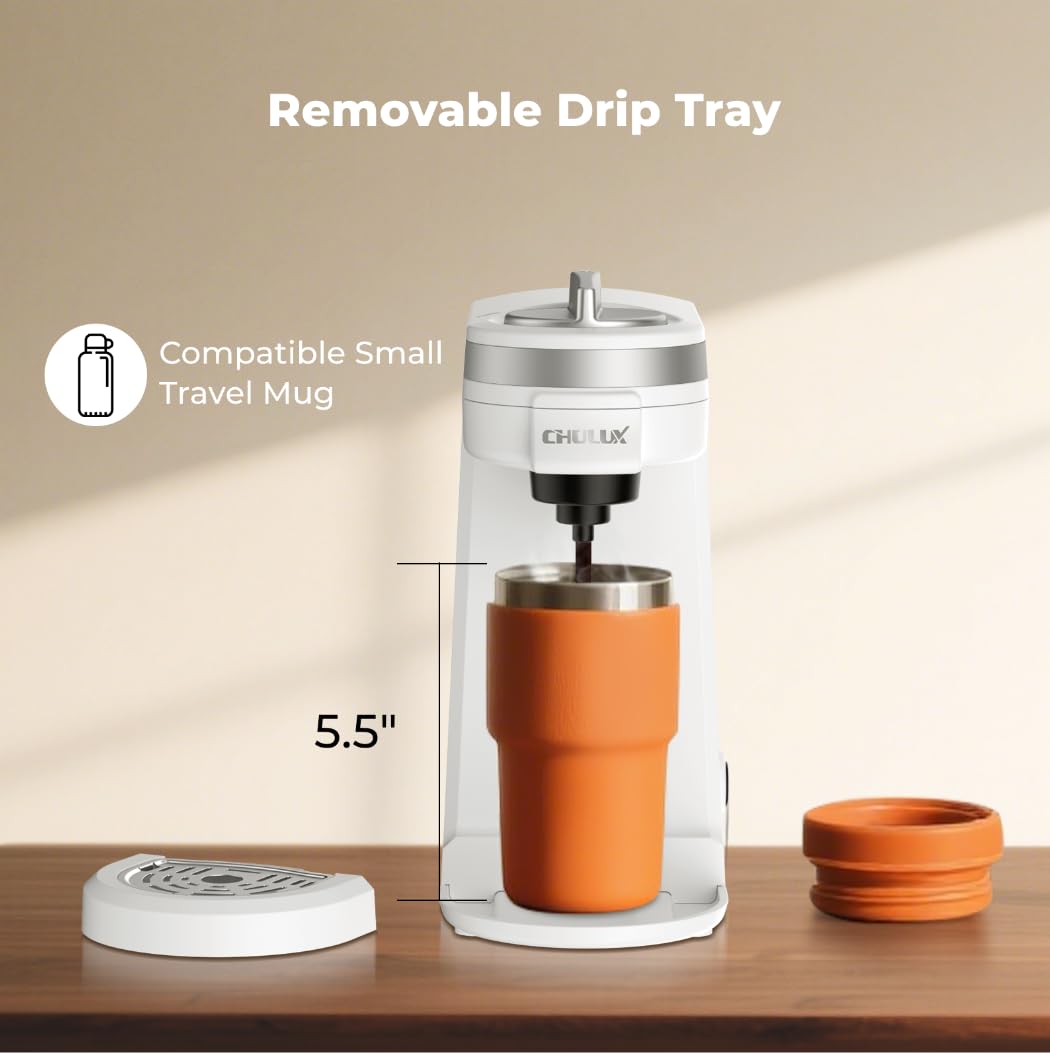 CHULUX mini coffee maker uses a four-hole needle to extract flavor from pods.