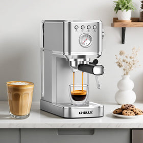 CHULUX Slim Espresso Machine shot with crema demonstrates rich extraction