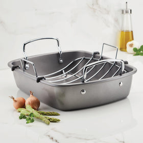 Circulon prime rib and turkey roaster helps manage juicy, evenly browned meals.