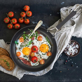 Dishwasher-safe cleanup simplifies after-weeknight meals