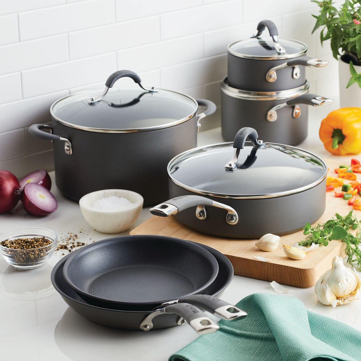 Circulon Radiance nonstick surface close-up showing effortless food release.