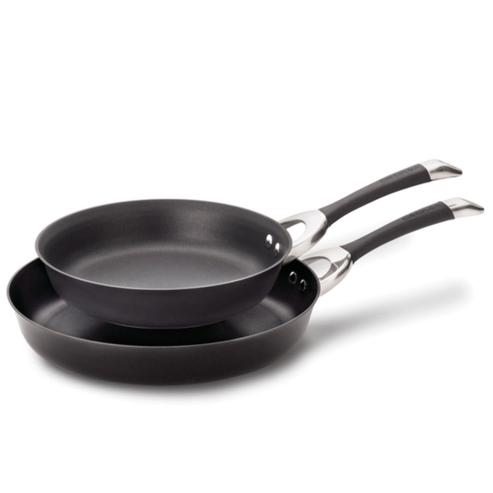 Circulon Symmetry 10-inch frying pan with smooth release for quick weeknight meals.
