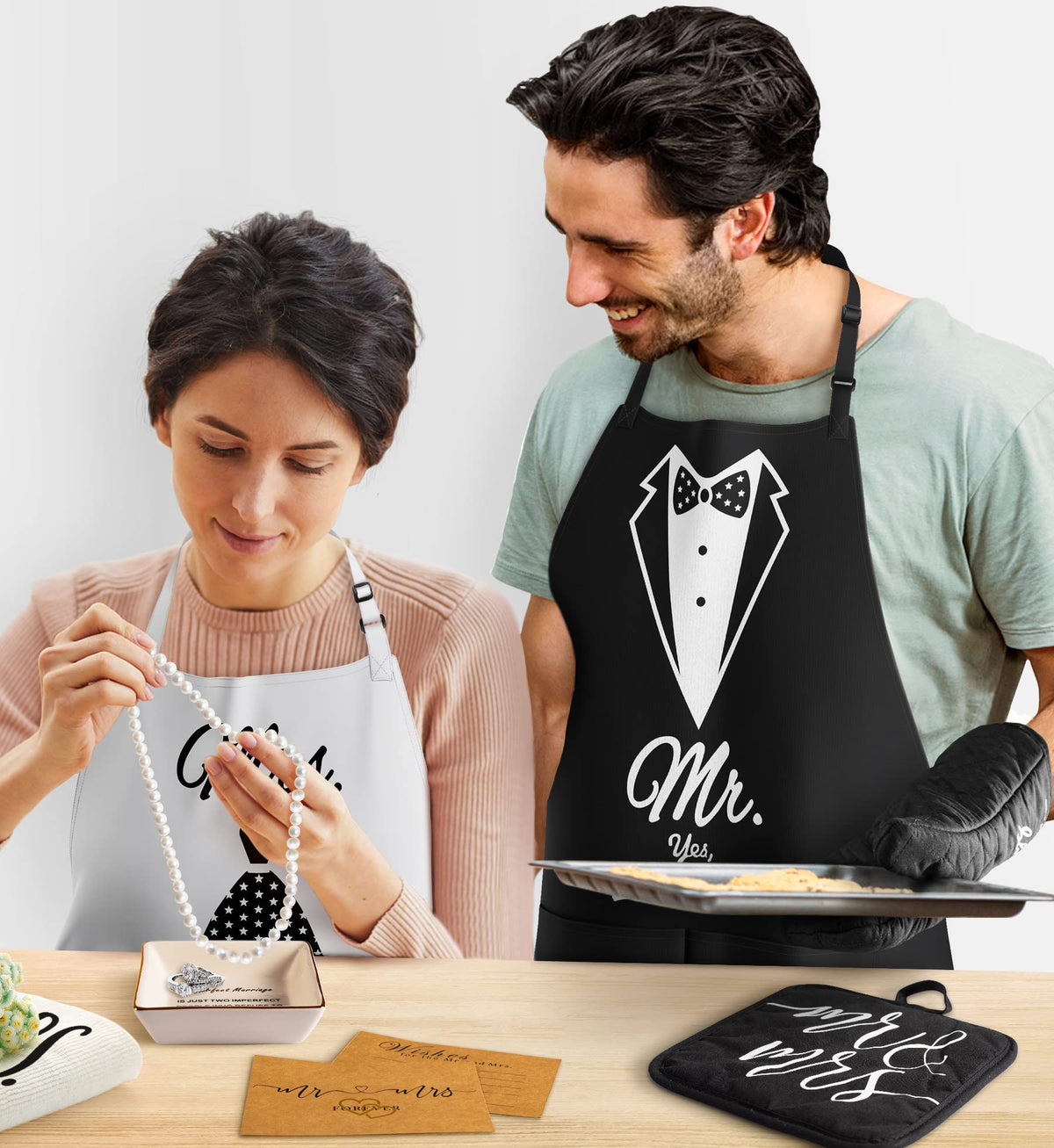 Exquisite gift card from CITTA adds a personal touch for well-wishes.