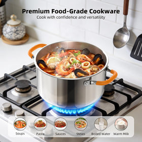 ciwete stock pot lid with visible steam demonstrating tight fit for simmering.