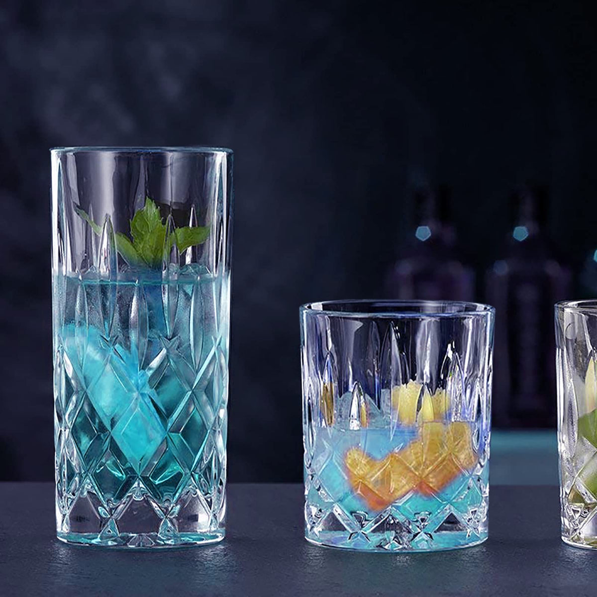 Claplante water and juice glasses complement everyday beverages with style.