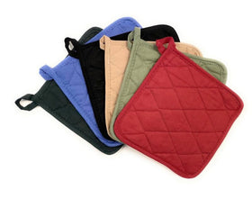 Classic Home 8x8-inch padded potholders protecting hands during oven use