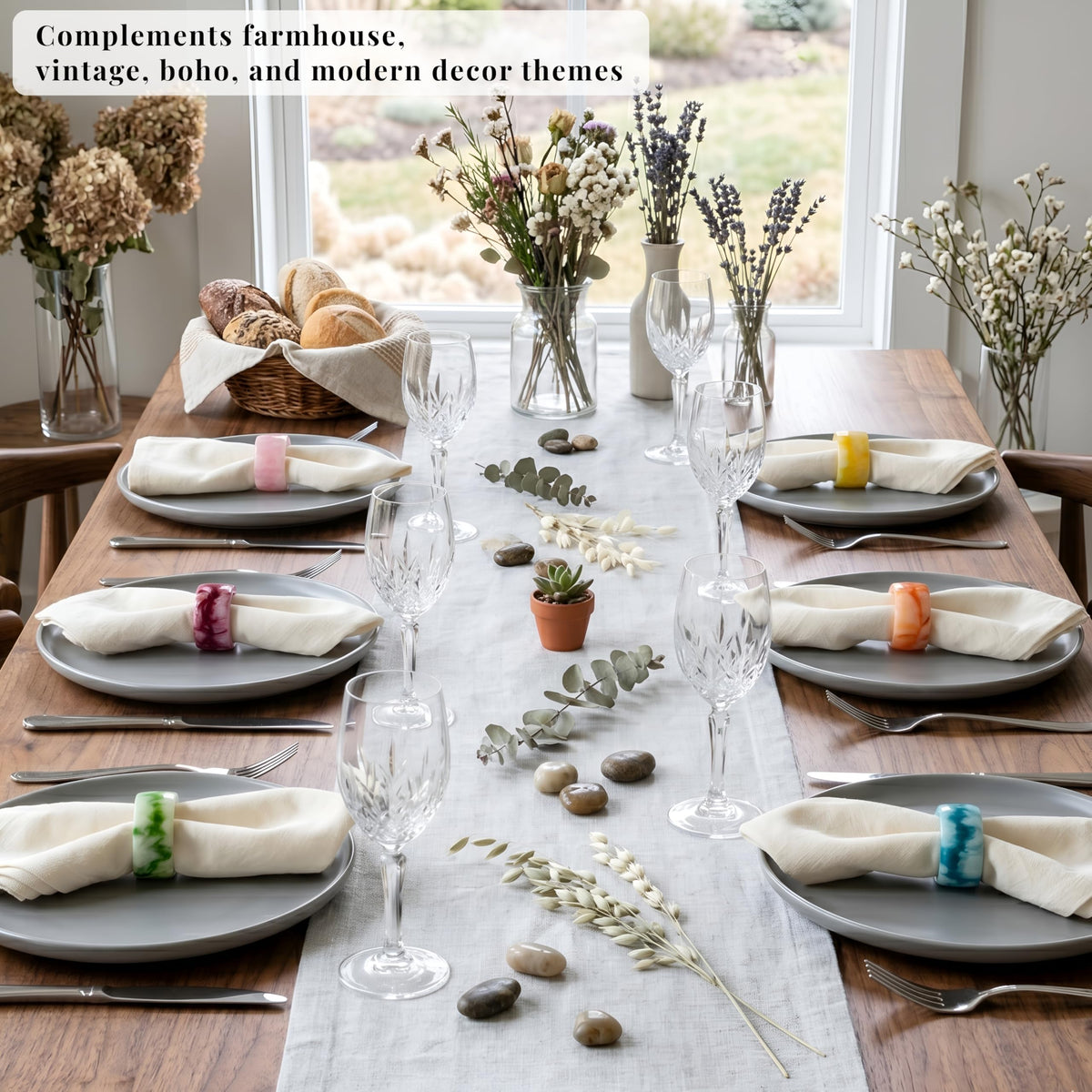 CLEENTABLE napkin ring in mint pastel offers a playful pop for casual meals.