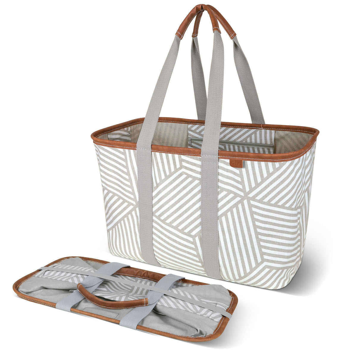CleverMade Snapbasket LUXE stand-up tote showing stable frame for groceries and gear