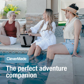 CleverMade Tahoe leakproof liner helps contain spills during journeys.