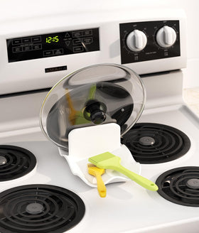 CLTIKACK ceramic lid rest holds pot lids safely within reach during cooking