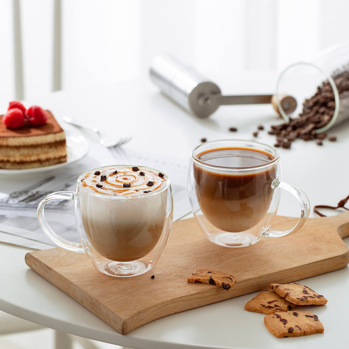 CNGLASS latte-color mug highlights beverage color in a clear vessel.