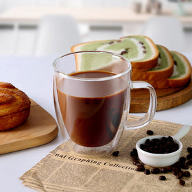 CNGLASS set of 4 mugs in a gift box, ready for gifting or daily use.
