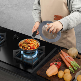 CnSneg dishwasher-safe lid simplifies cleaning after cooking tasks.
