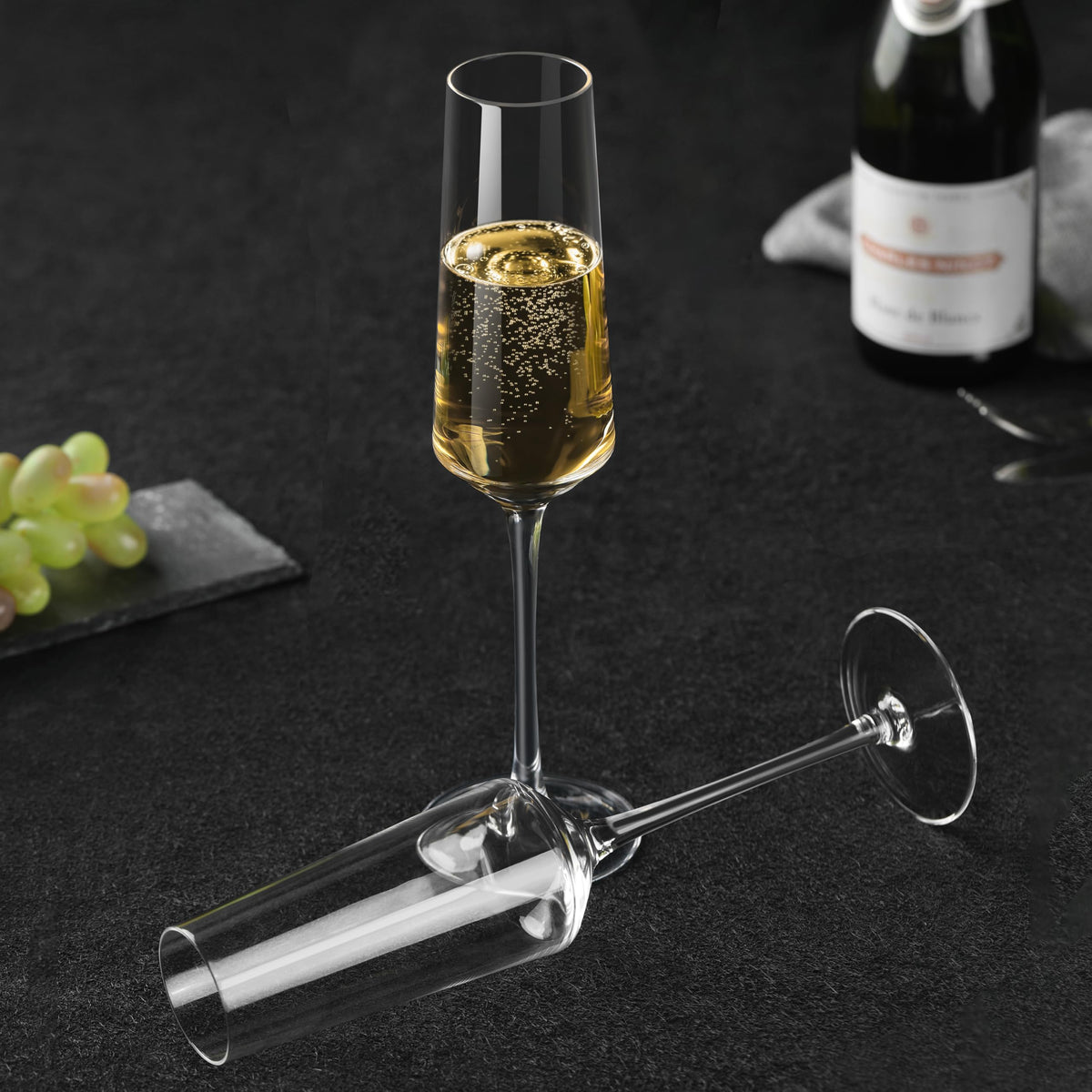 CnSneg holiday gift champagne glasses elevate festive table settings.