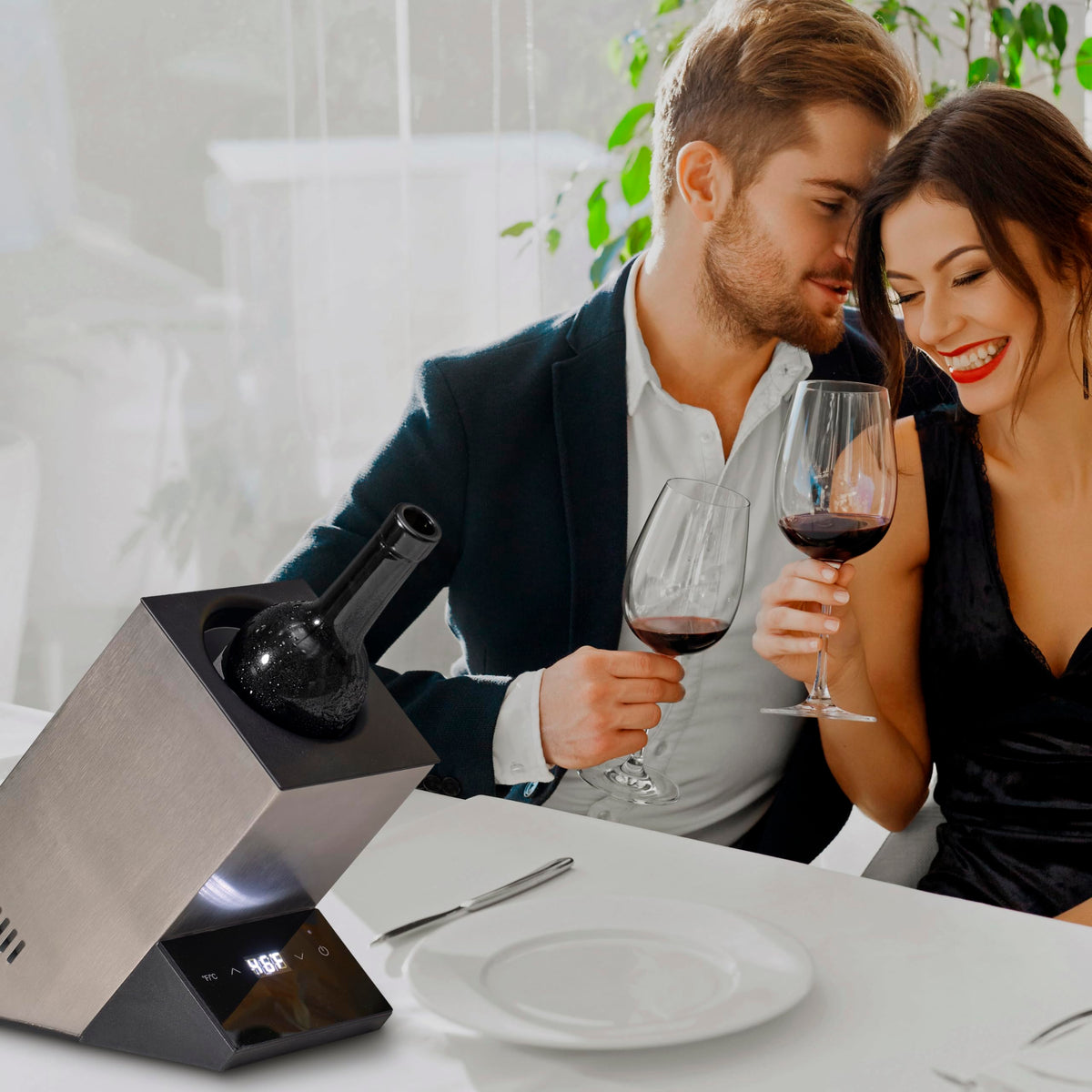 Cobalance wine chiller LED display for precise temperature control