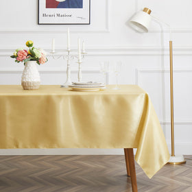 Cobedzy rich gold tone creates warm ambience under candlelight.