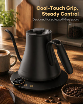 Cocinare Gooseneck Kettle keep-warm function maintains temperature.