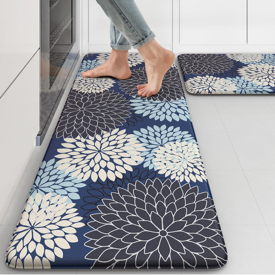 Collive anti-fatigue kitchen mats in multiblue Boho Dahlia soften standing time.