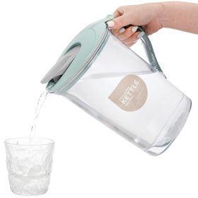 Coloch lid with flexible seal to prevent spills during transport.