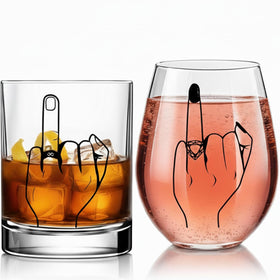 Colorsavant ring finger wine glass for couples' romantic toasts