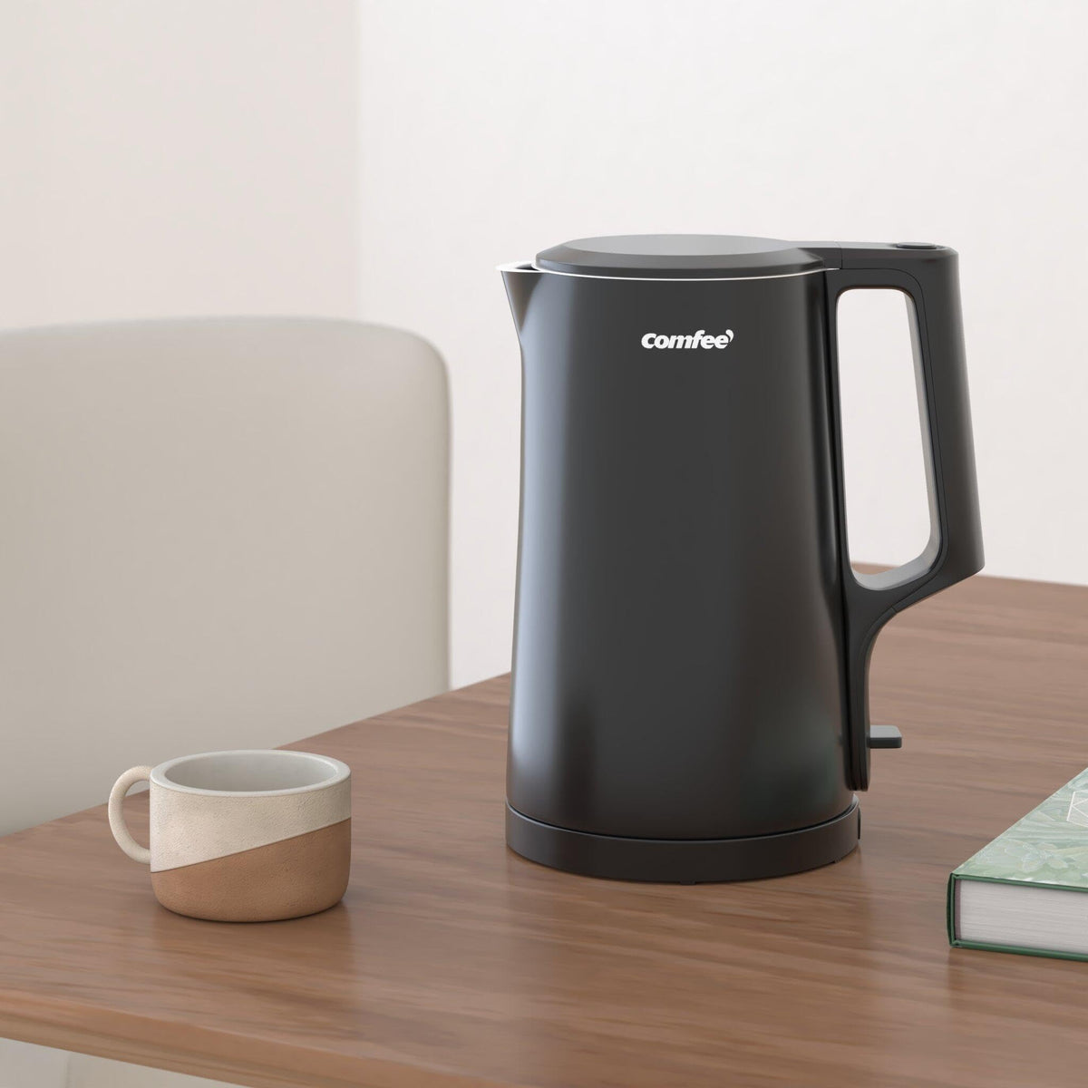COMFEE' 1.7L kettle lid open for easy filling and cleaning