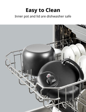 COMFEE' dishwasher-safe inner pot and lid for easy cleanup.