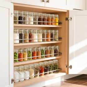 ComSaf BPA-free silicone seal helps maintain pure flavors.