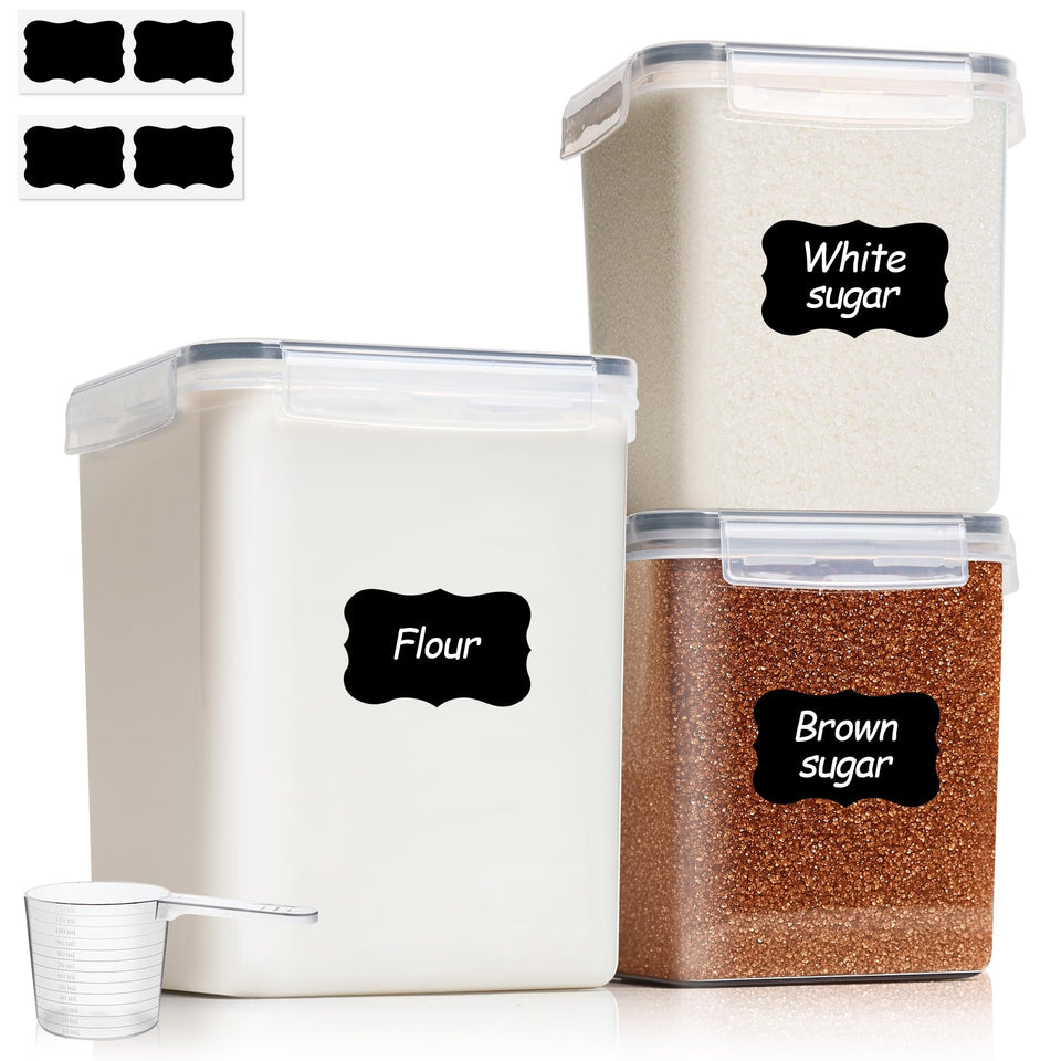 ComSaf flour storage 5.5 qt front view with airtight seal for freshness.