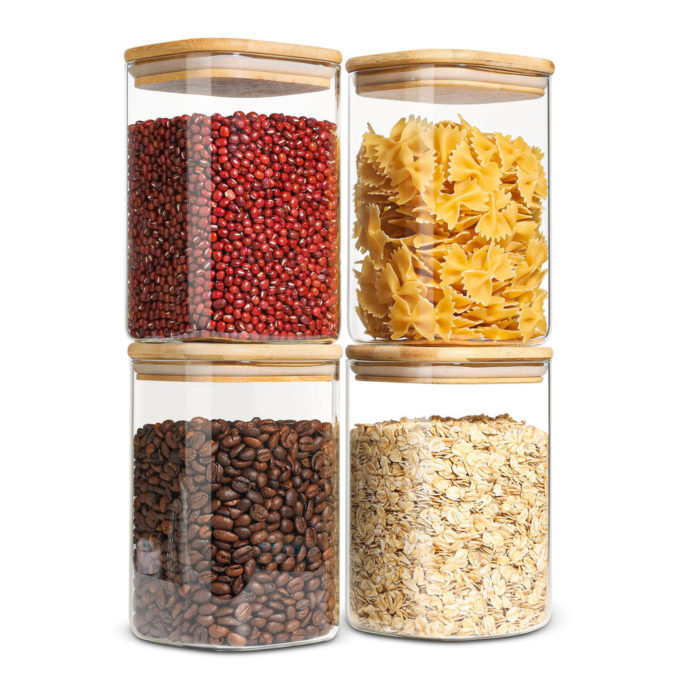 ComSaf glass storage container with lid for 1-2 qt capacity, ideal pantry organization.