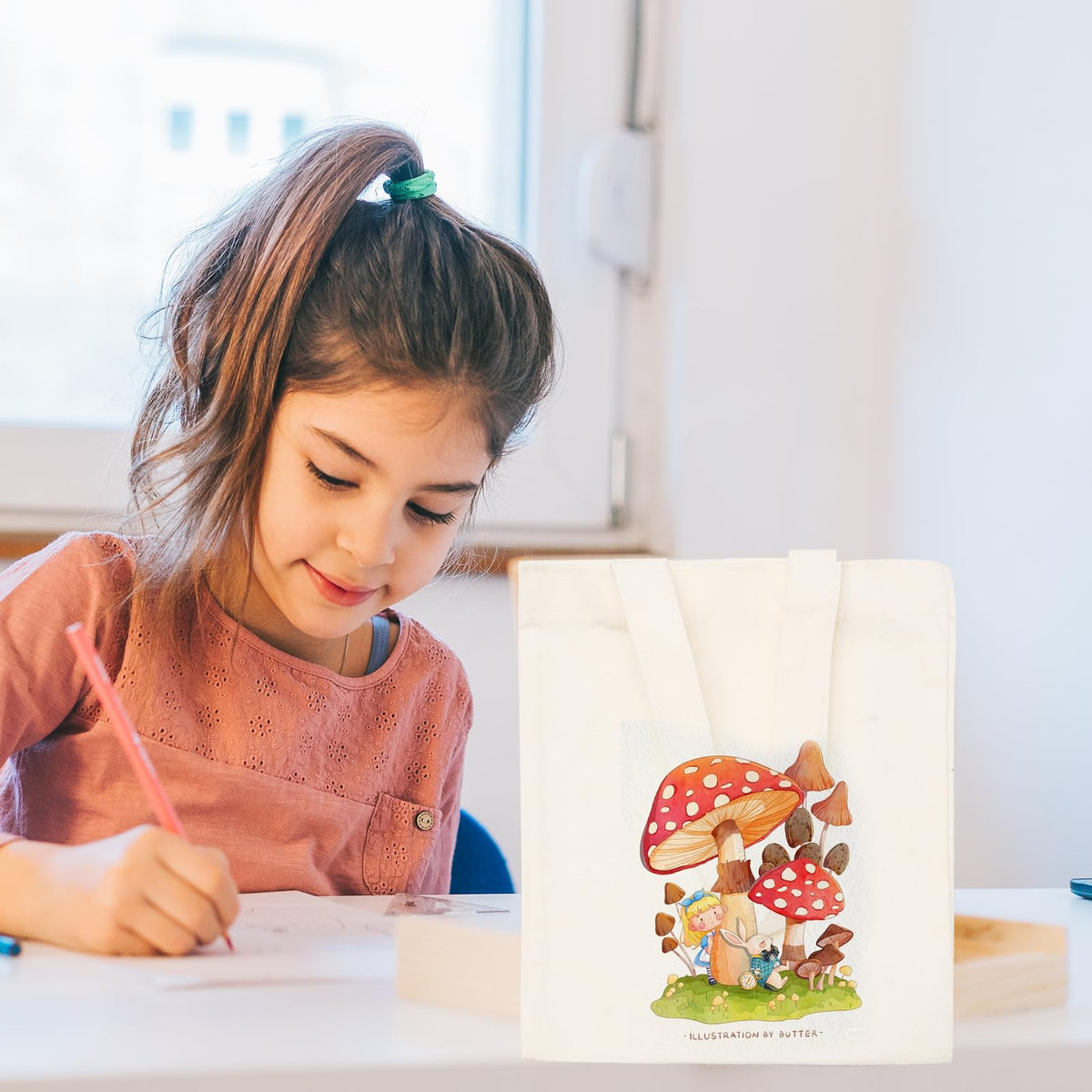CONEHOY blank canvas tote bags for kids’ crafts and drawings.