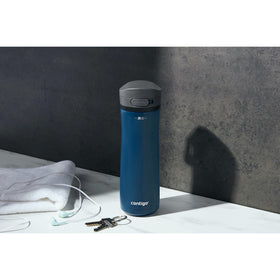 Contigo Jackson Chill 2.0 built-in button lock prevents spills