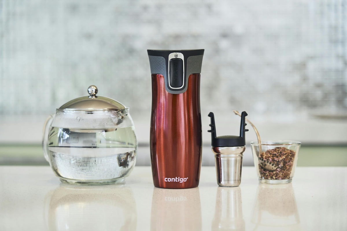 Contigo West Loop dishwasher-safe lid allows quick, thorough cleaning.