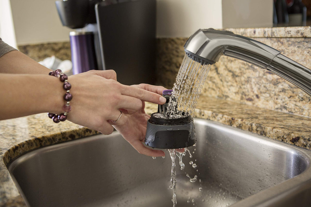 Contigo West Loop vacuum-insulated bottle keeps drinks hot or cold for hours.