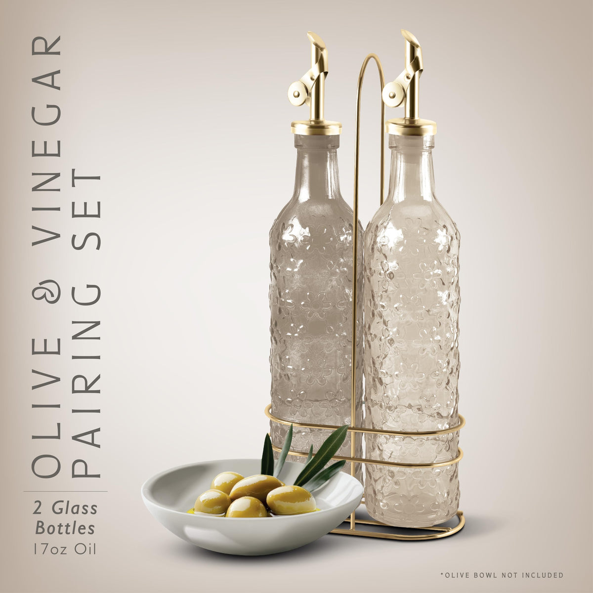 COOK WITH COLOR textured glass provides secure, easy grip during cooking.