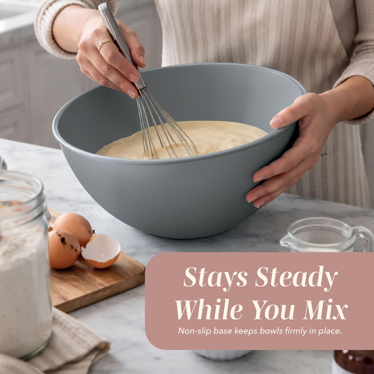 COOK WITH COLOR tight-fitting lids keep snacks fresh on the go