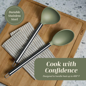 Cook with Color spaghetti spoon for portioning long pasta.