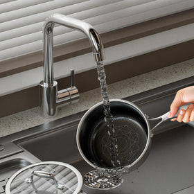 COOKER KING dishwasher and oven safe for flexible kitchen use