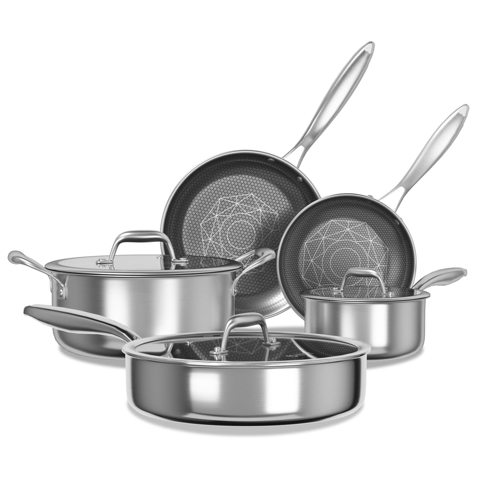 COOKER KING 8-inch frying pan with durable non-stick surface for quick searing.