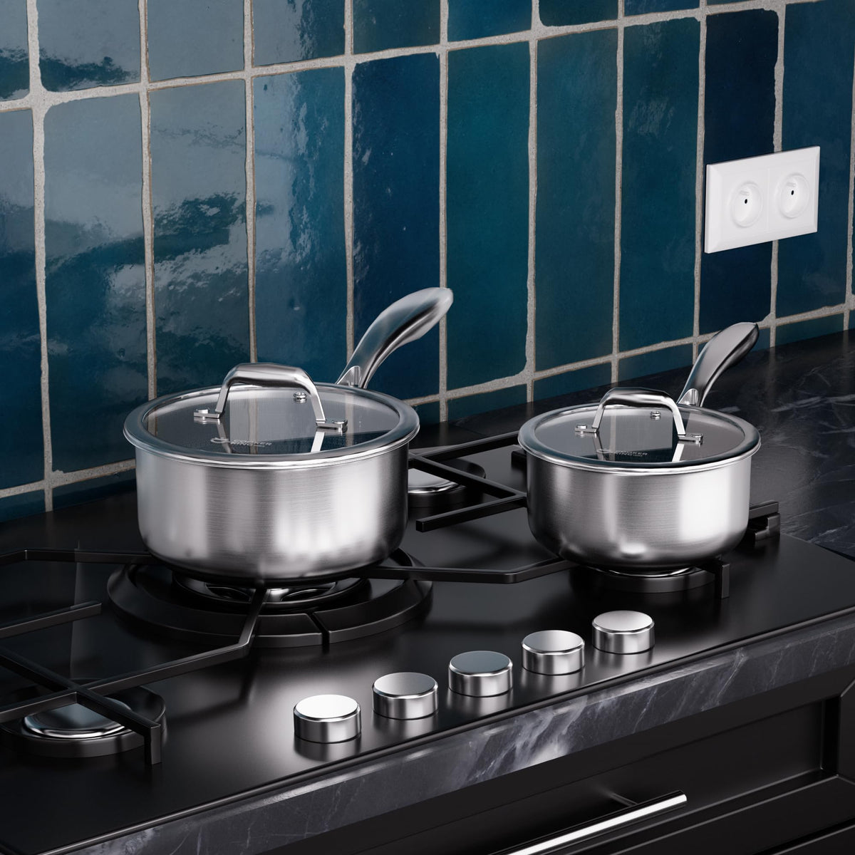COOKER KING stay-cool handle provides a comfortable grip while cooking.