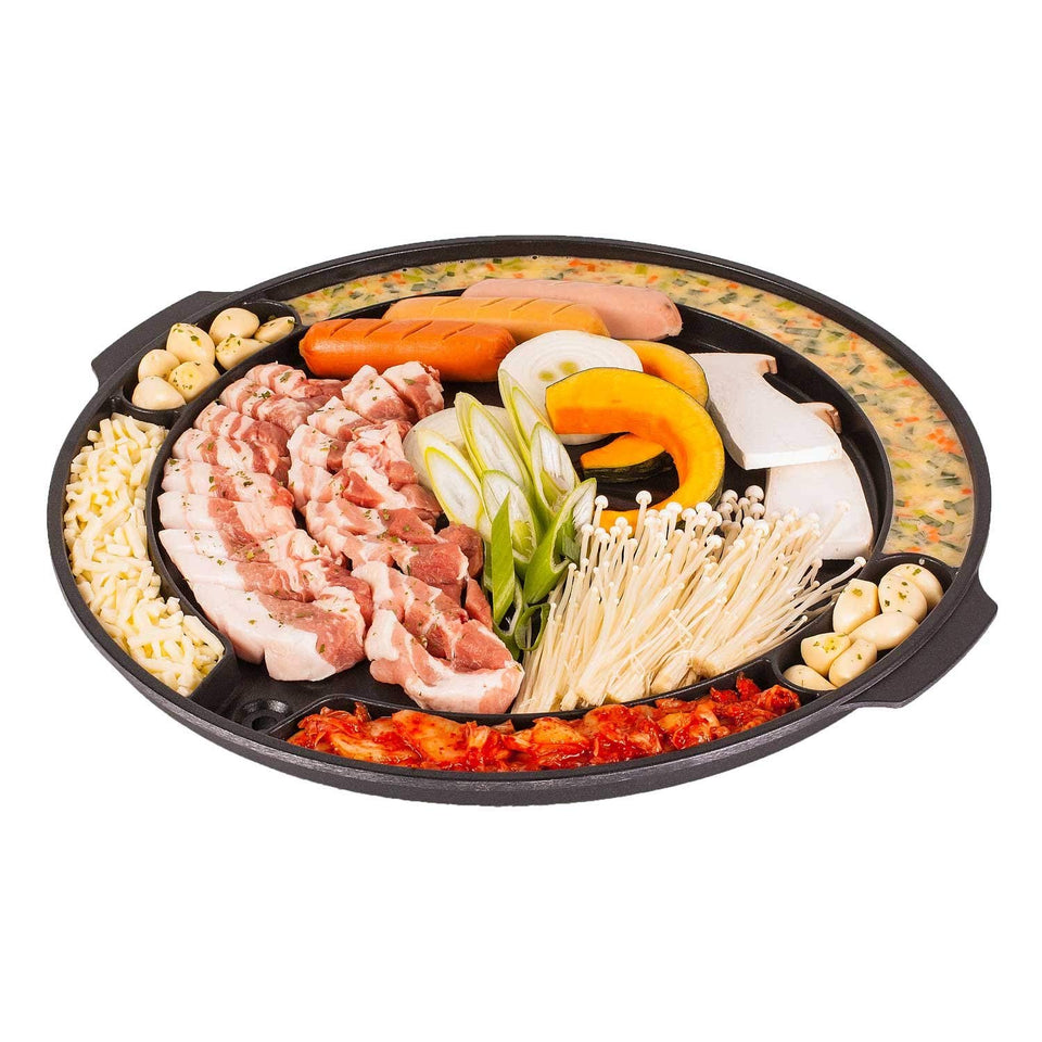 COOKKING Master Grill Pan showing oversized surface for cooking multiple items at once during family meals