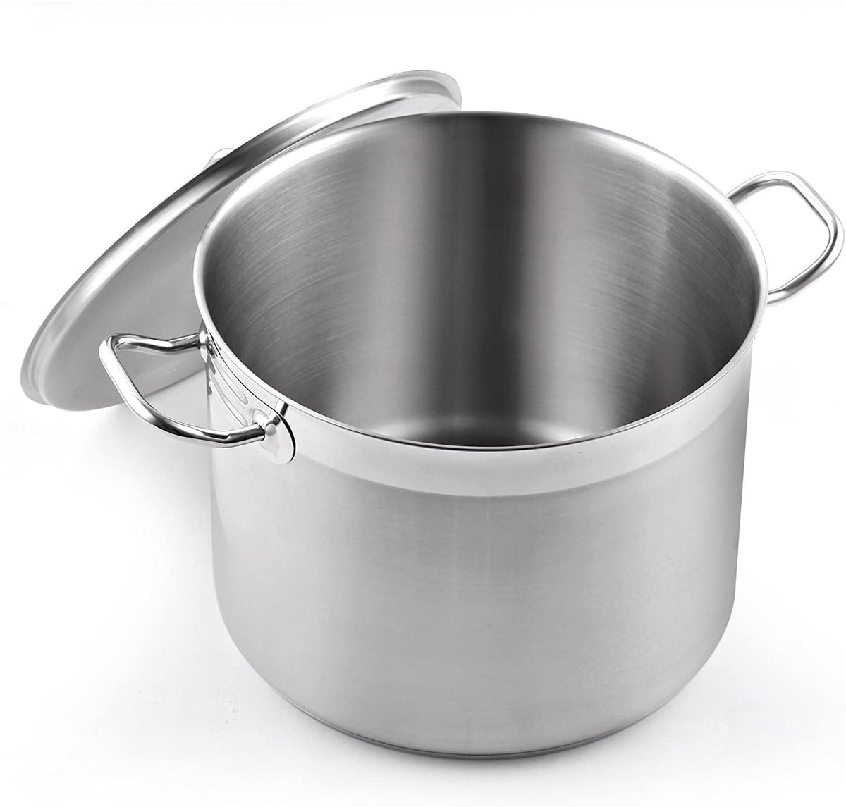 Cooks Standard 8-quart stock pot with lid, ideal for large batches.