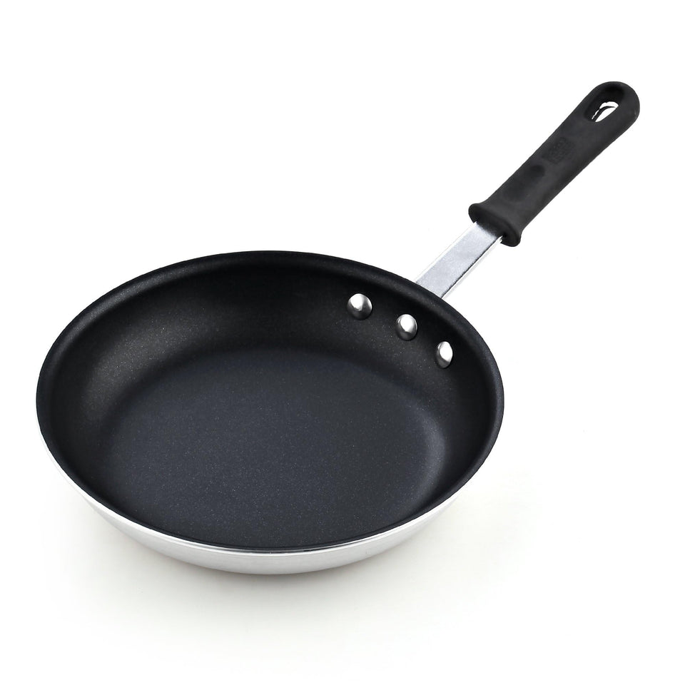 Cooks Standard 8-inch nonstick pan exterior for quick, even heating and easy cleaning.