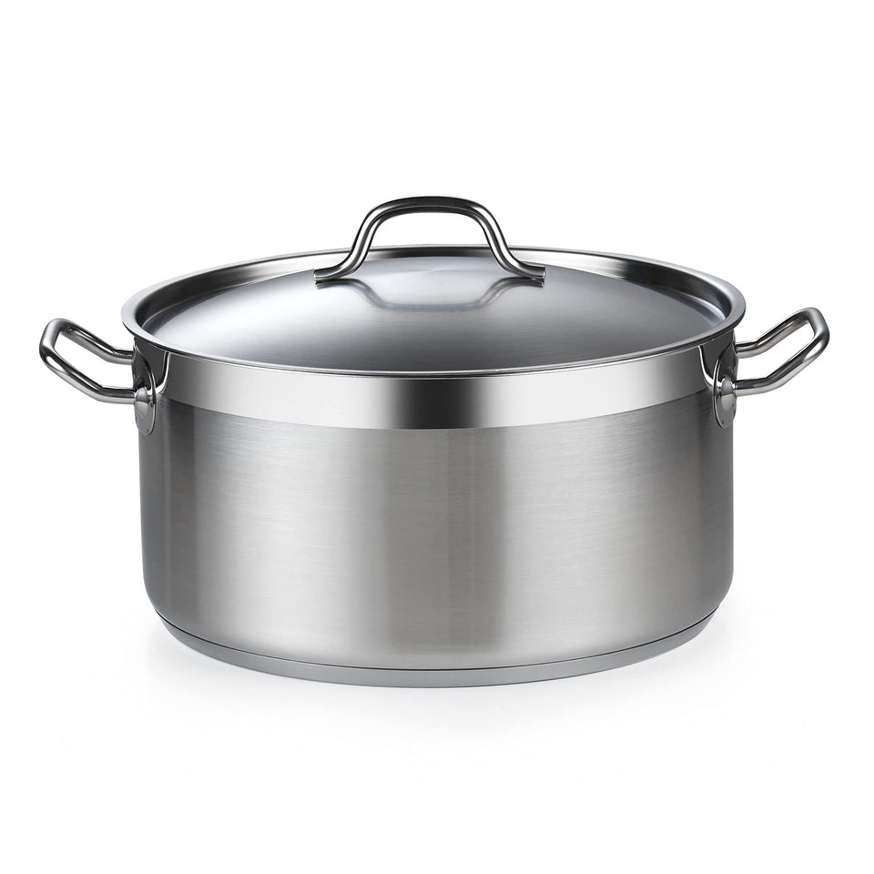 Cooks Standard Dutch Oven with lid en 9-quart capacity for family meals and batch cooking