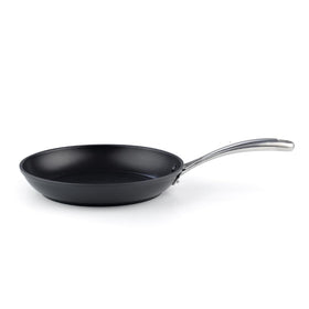 Cooks Standard oven-safe pan up to 500F for finishing dishes in the oven.