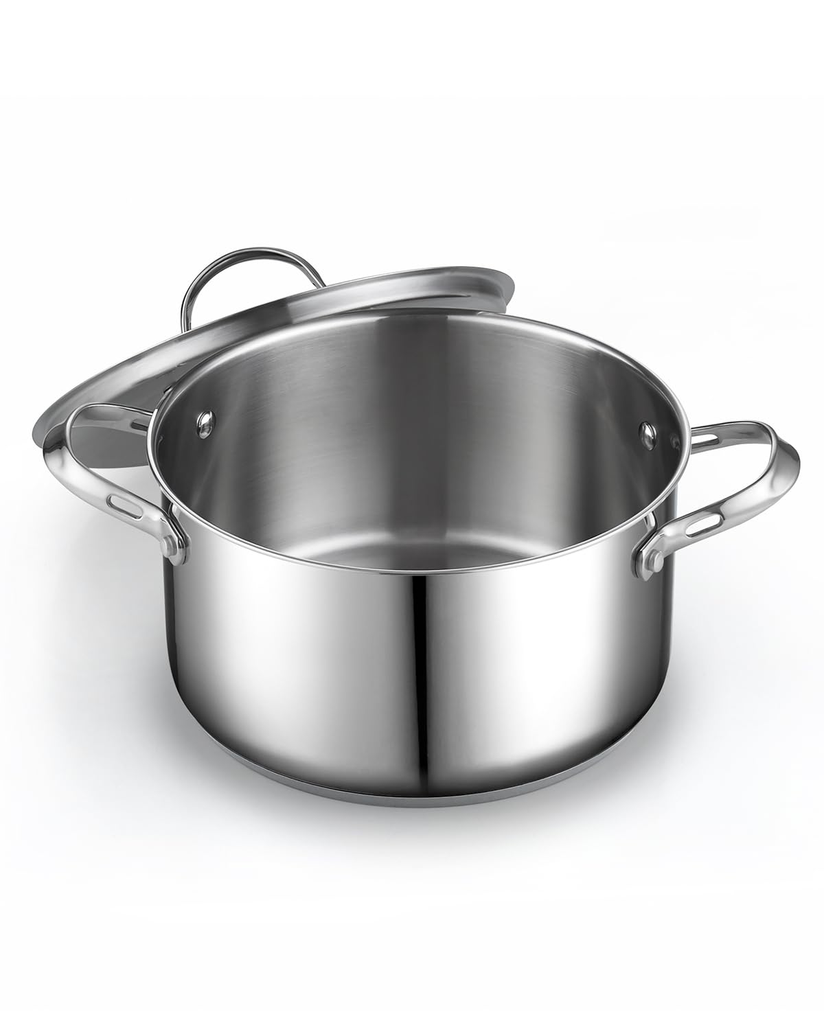 Cooks Standard stockpot works with induction for versatile kitchen compatibility.